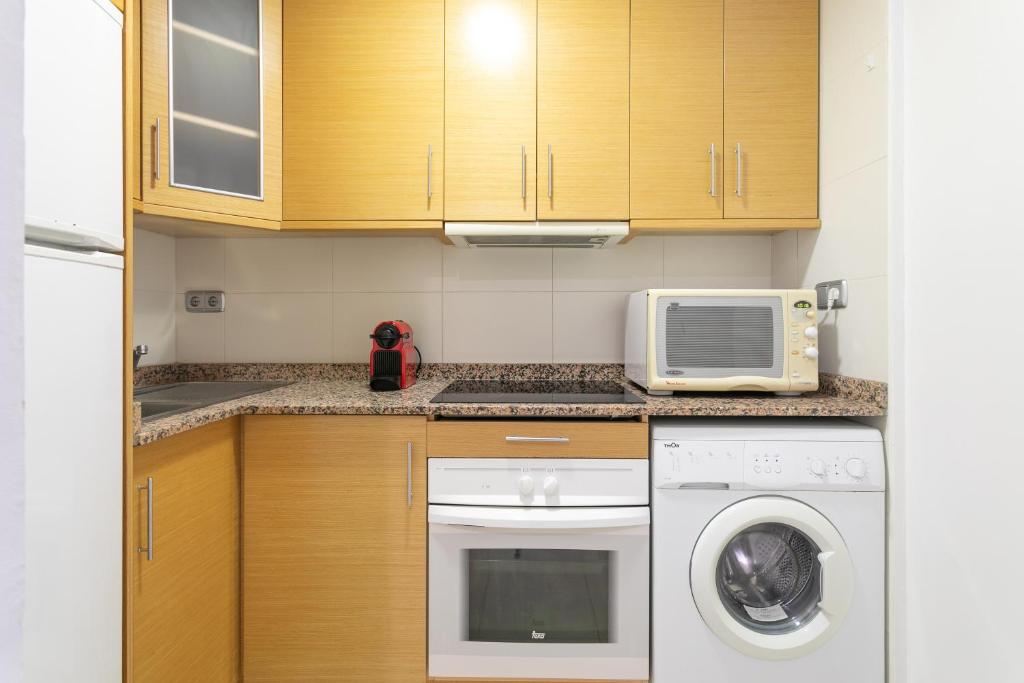 Alicante Hills - Resim 14