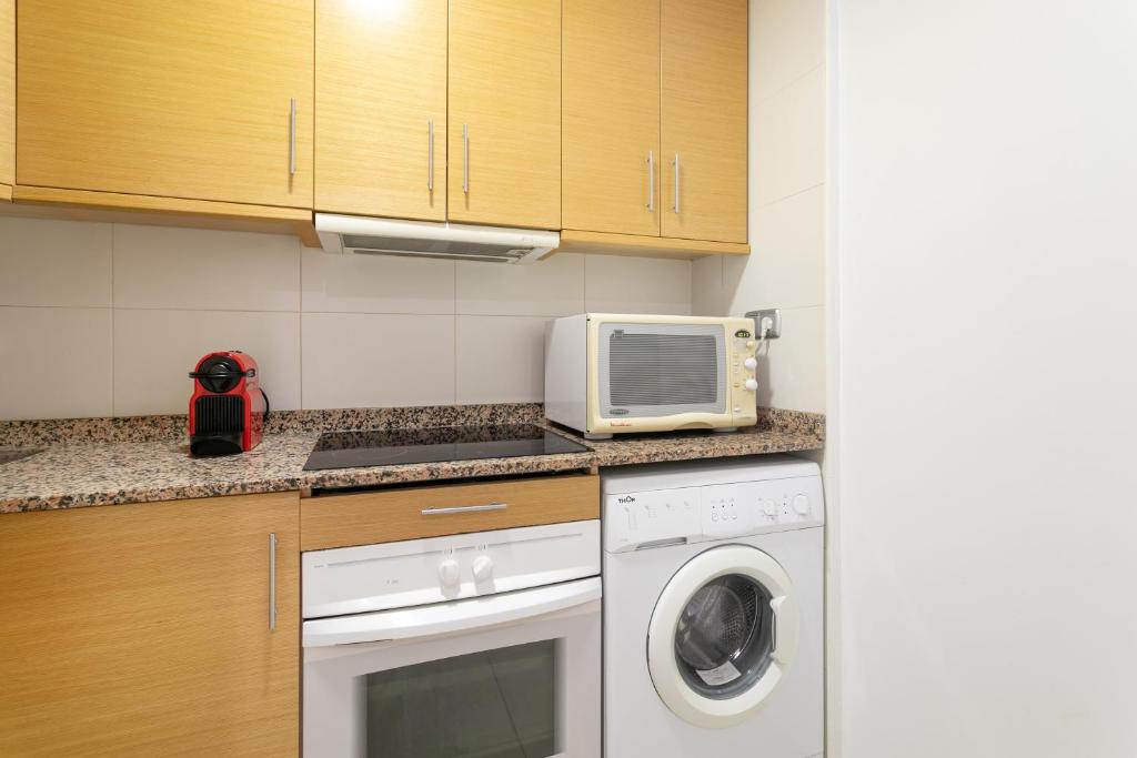 Alicante Hills - Resim 16