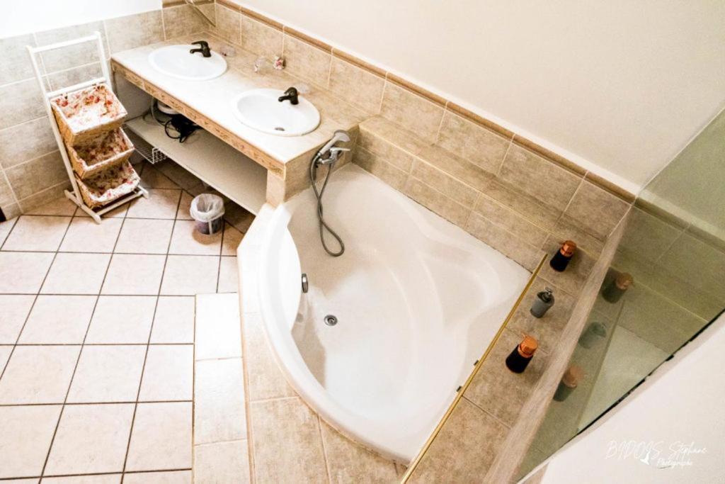 Koupelna v ubytování Villa Lyse - Chambres d'hôtes