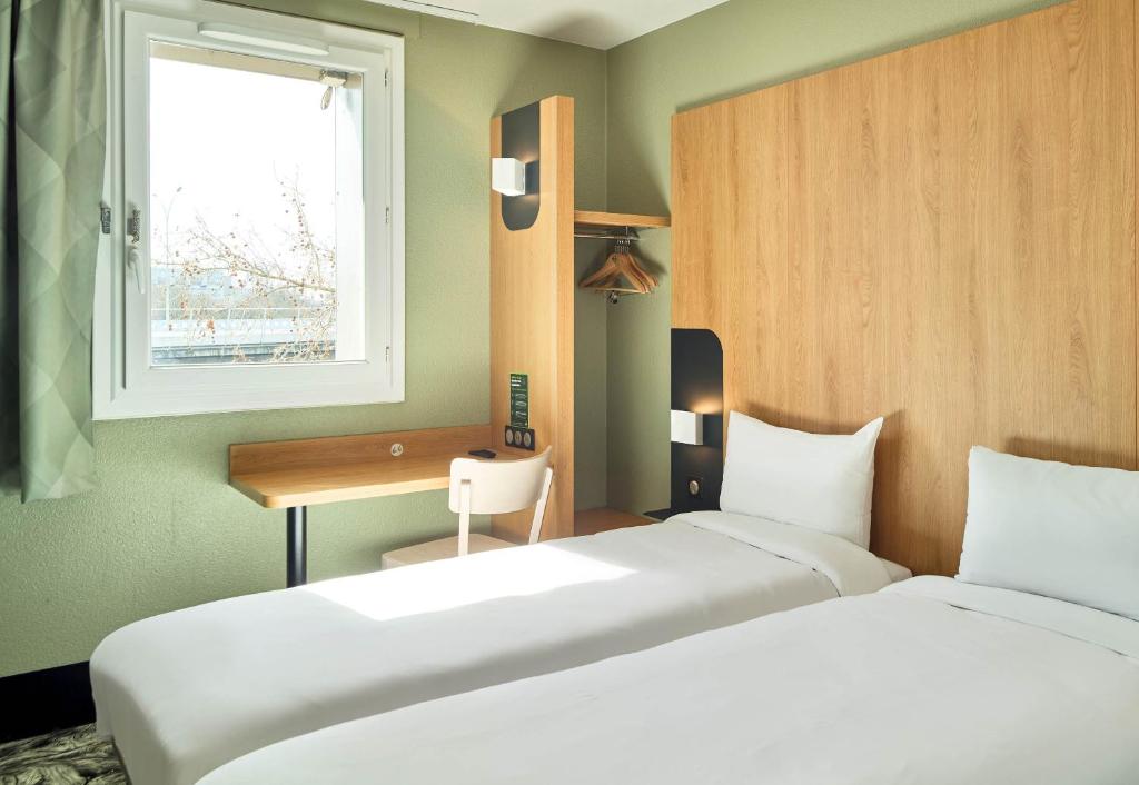 B&B HOTEL Paris Porte de la Villette - Resim 19