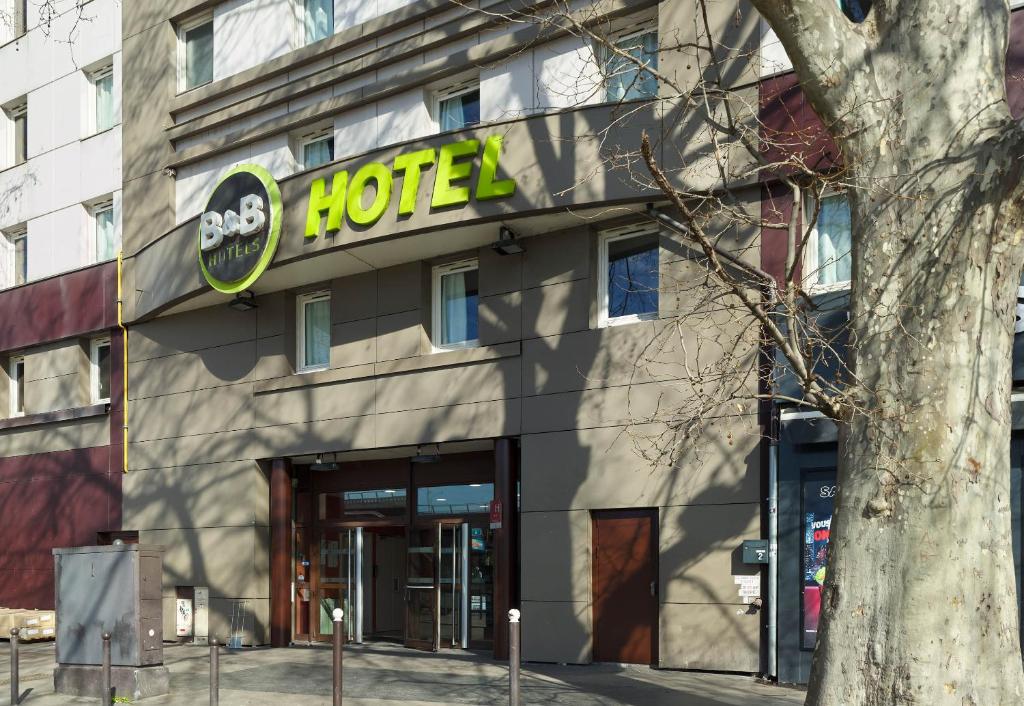 B&B HOTEL Paris Porte de la Villette - Resim 26