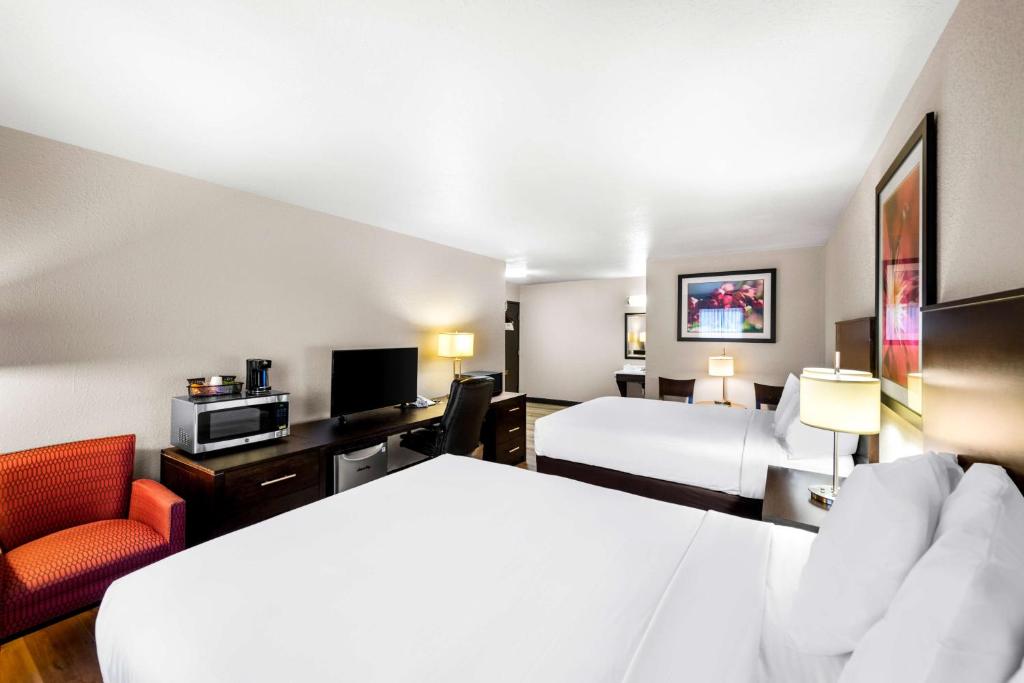 Americas Best Value Inn Marquette - Quarto Queen Superior Com 2 Camas Queen-Size