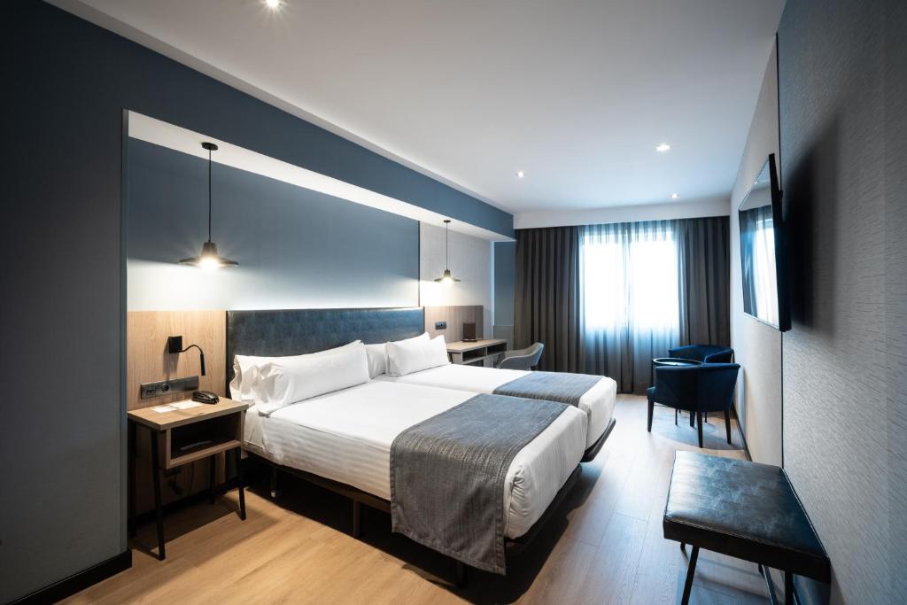 Catalonia Atenas - Resim 20