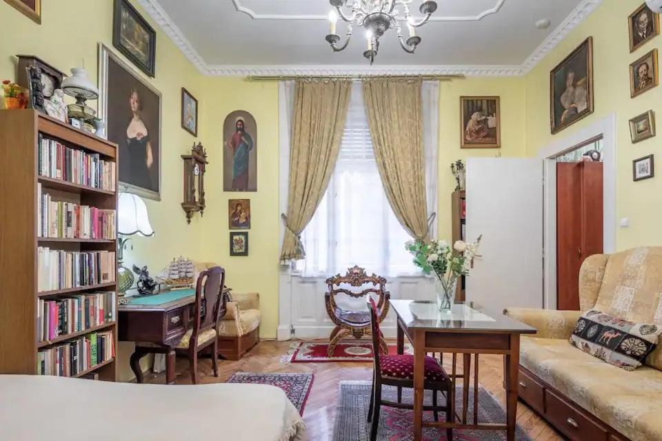 Central Market Apartment 1056 Budapest, 4 Fővám tér kép - 1