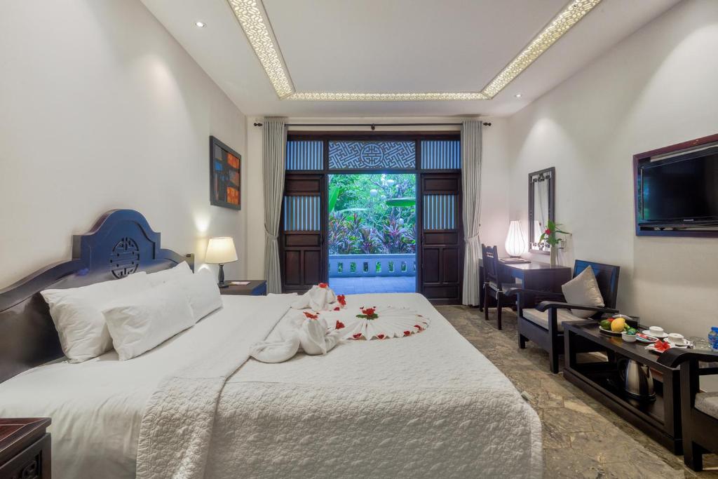 Phòng Giường Đôi/ 2 Giường Đơn với Phòng tắm Riêng Bên Ngoài