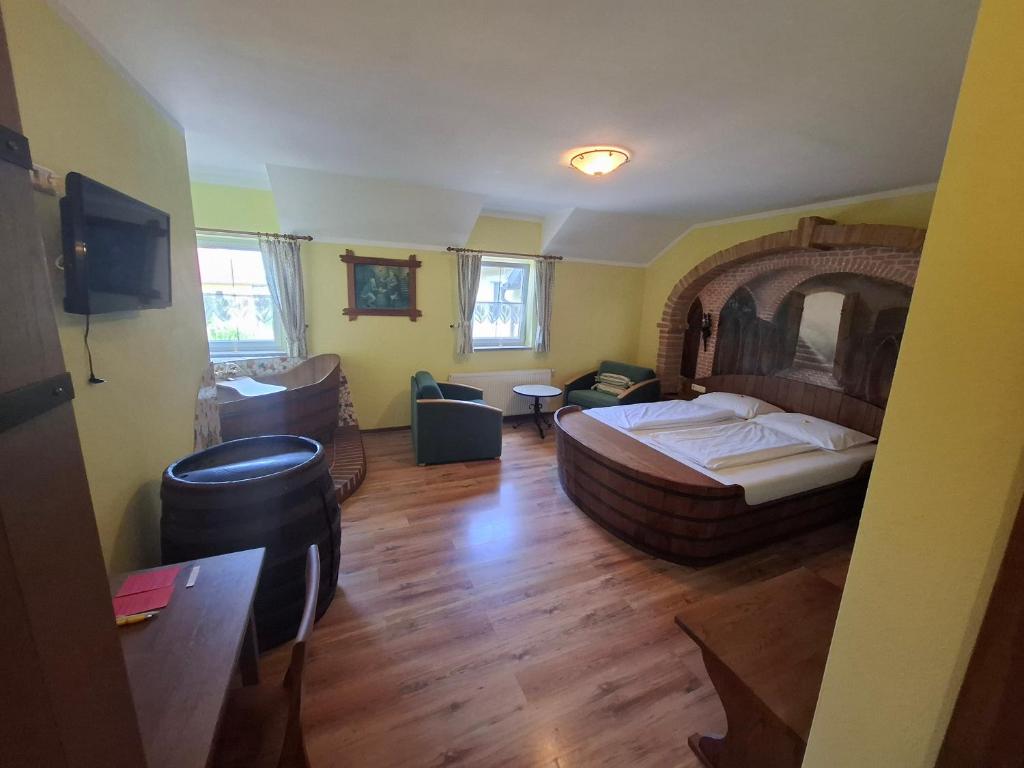 Ein Bett oder Betten in einem Zimmer der Unterkunft Frühstückspension Wahl
