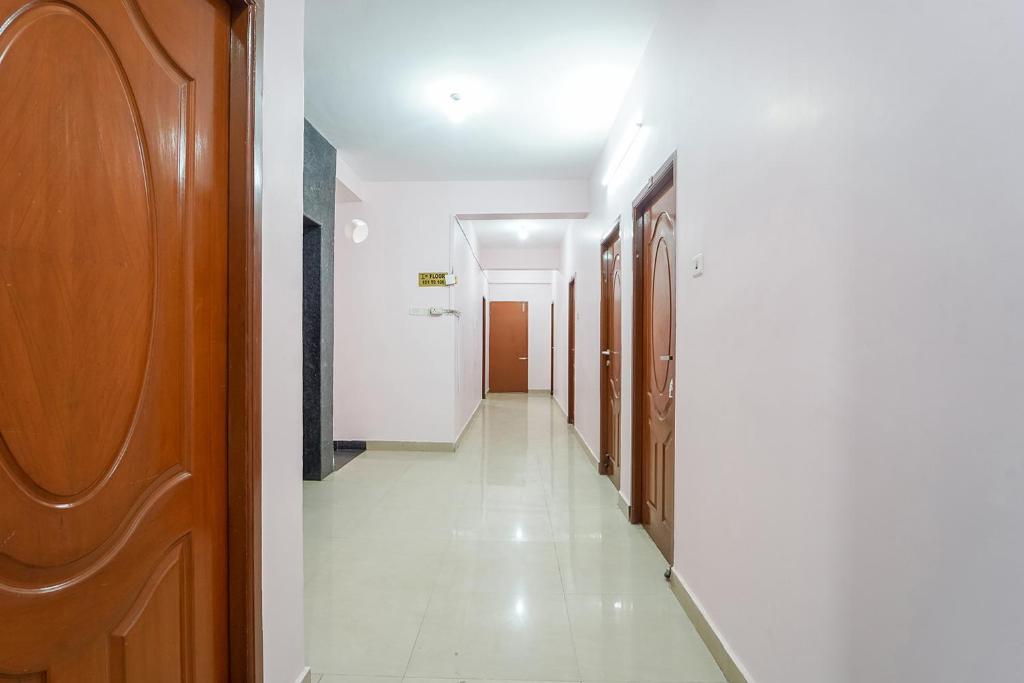 Fotografie z fotogalerie ubytování FabHotel Terra - Nr Madras Medical Mission Hospital, Mogappair v destinaci Čennaí