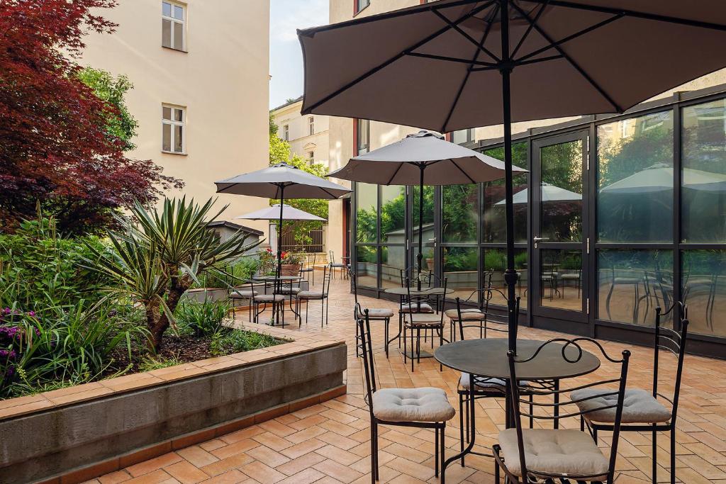 Patio nebo venkovní prostory v ubytování Hotel Roma Prague