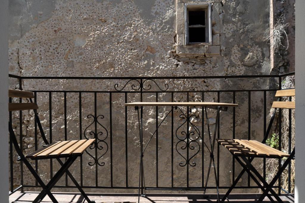 Katrina House - Studio Con Balcone