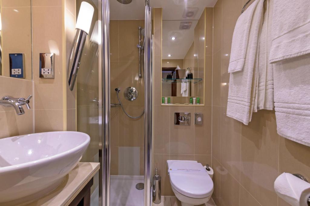 Hyde Park International - Resim 7