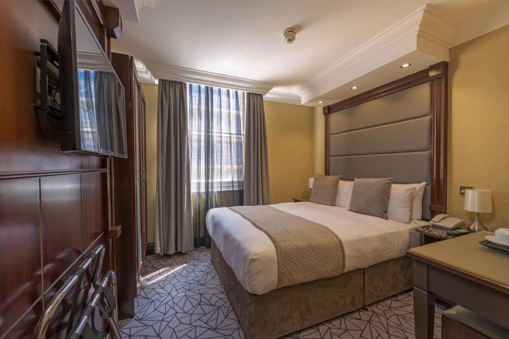 Hyde Park International - Resim 20