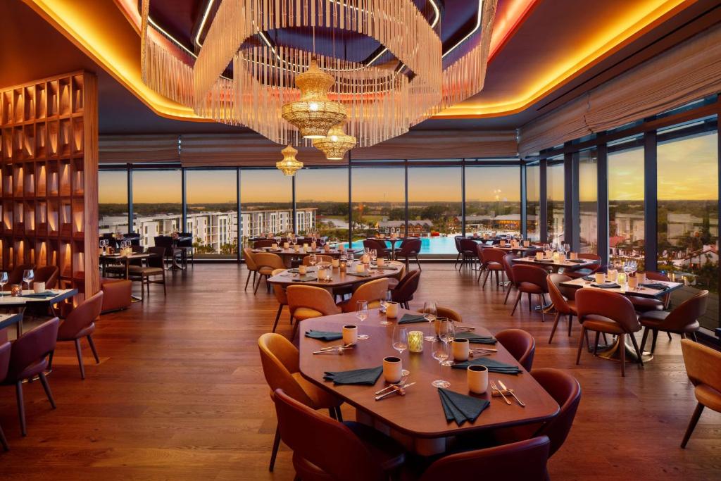Restaurace v ubytování Conrad Orlando