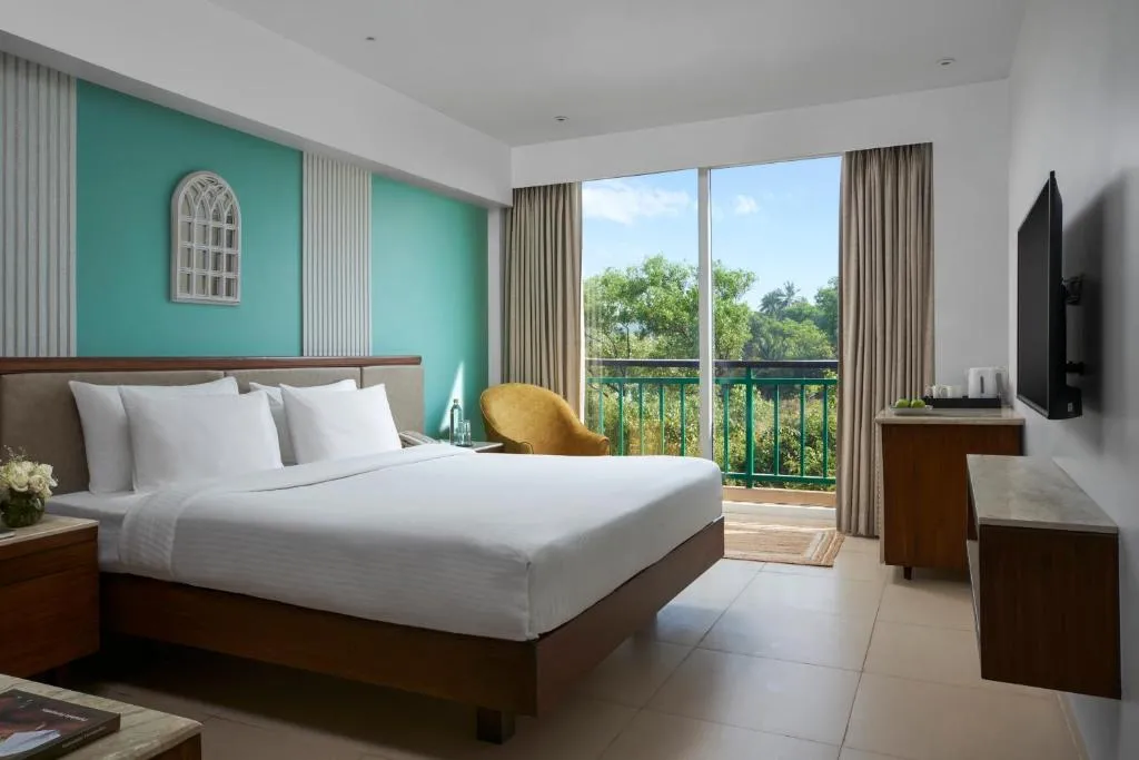 Superior Room - 1 child below 12 stays for free (upto March 2027 check-in) + Beer on arrival + Happy Hours (6-8PM) - INR 500 Credit for Food & Soft Beverages per room per stay (Cannot be clubbed with Happy Hours)