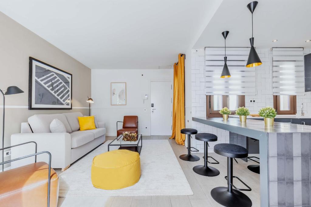 Apolo en Madrid - Two-Bedroom 1 Bathroom With Terrace III