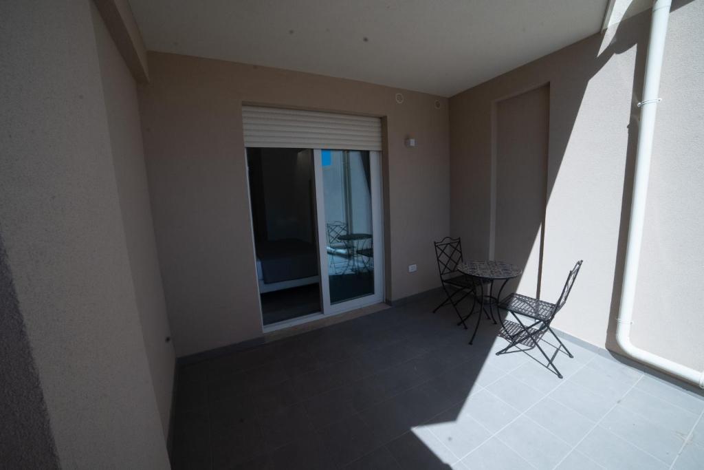 Middle Town Palace - 17