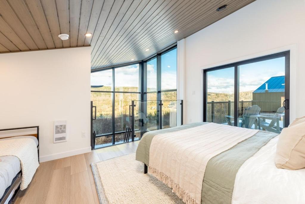 STOKE Luxury Cabin 1 with epic views - Housity