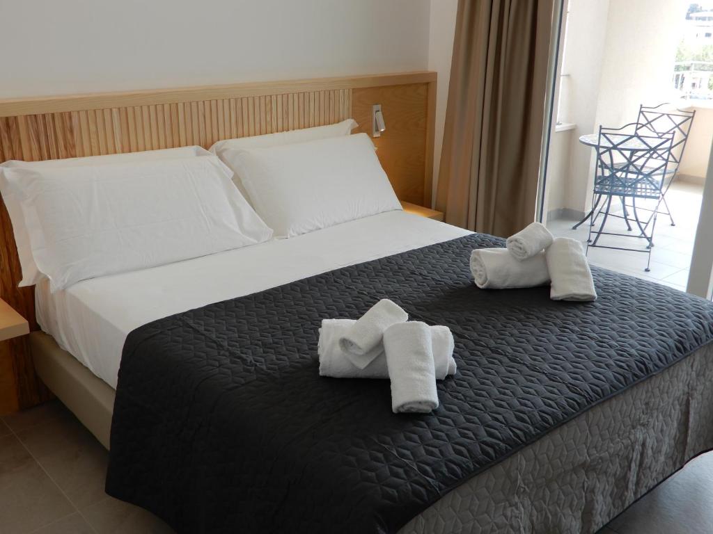 Middle Town Palace - 10