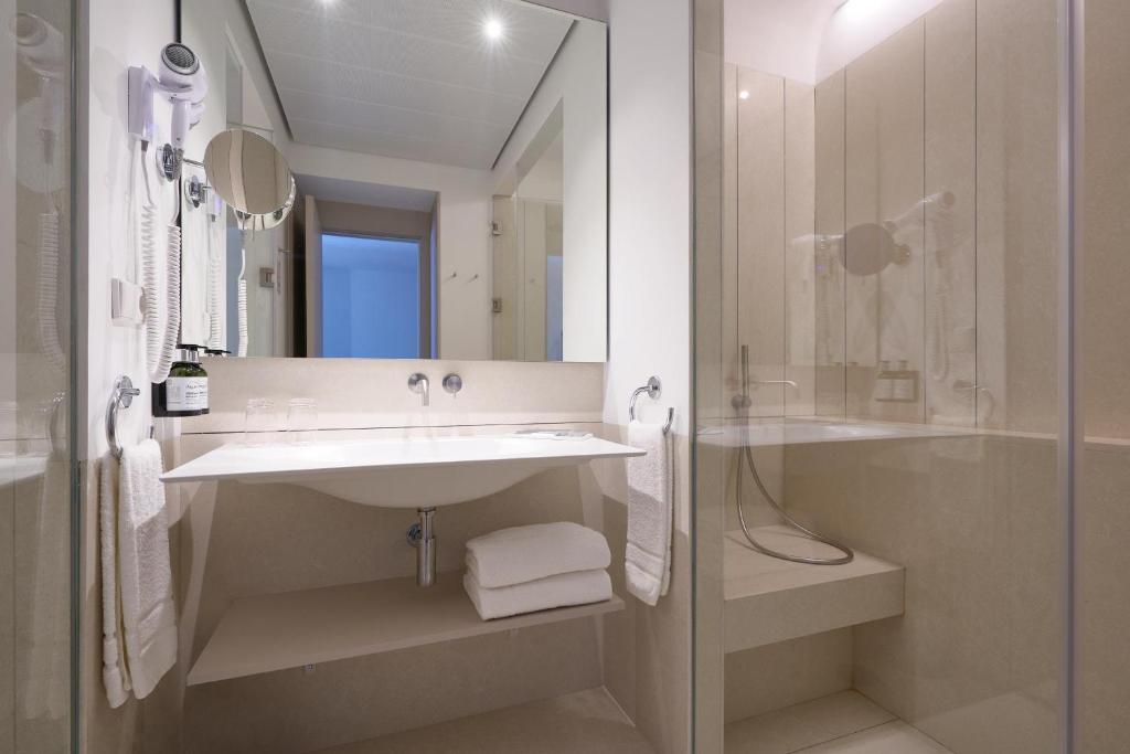 Hotel Bécquer - Resim 38