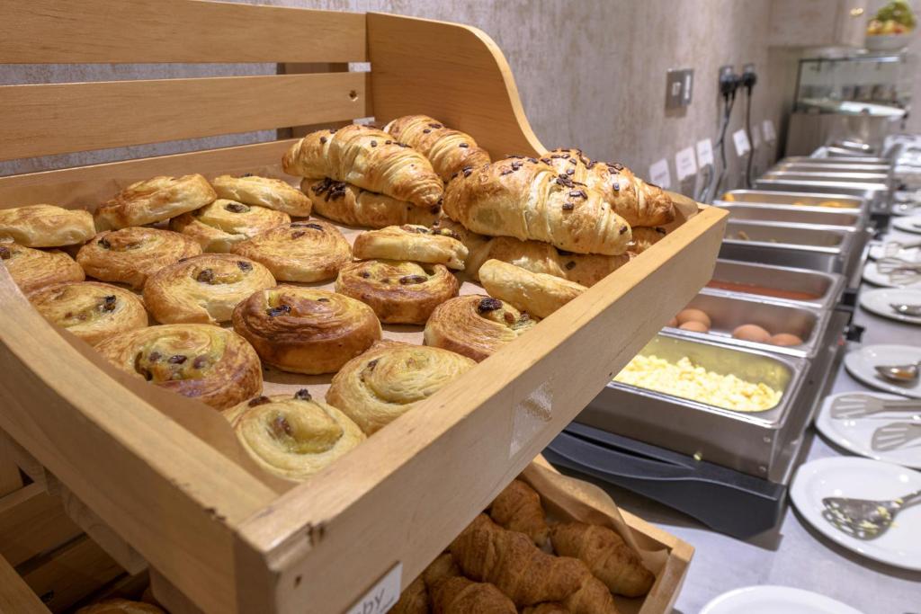 Hyde Park International - Resim 31