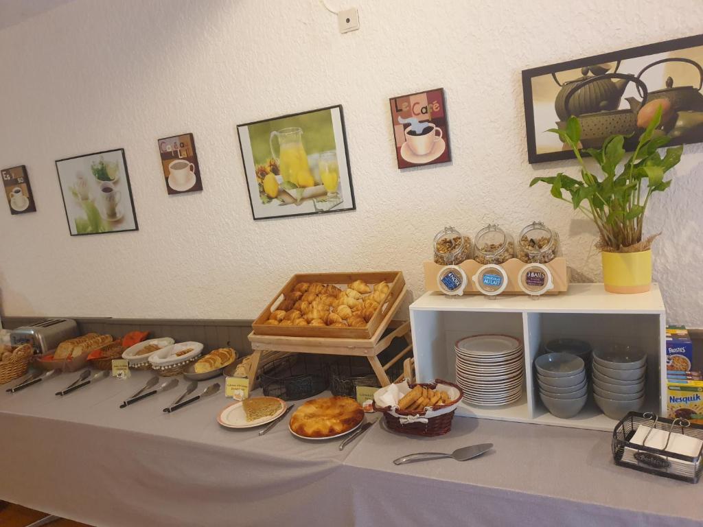 Jídlo v hotelu nebo okolí