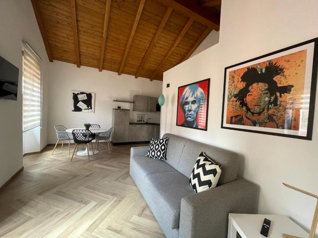 Luxuria a Iglesias - Elegante Appartamento nel Centro