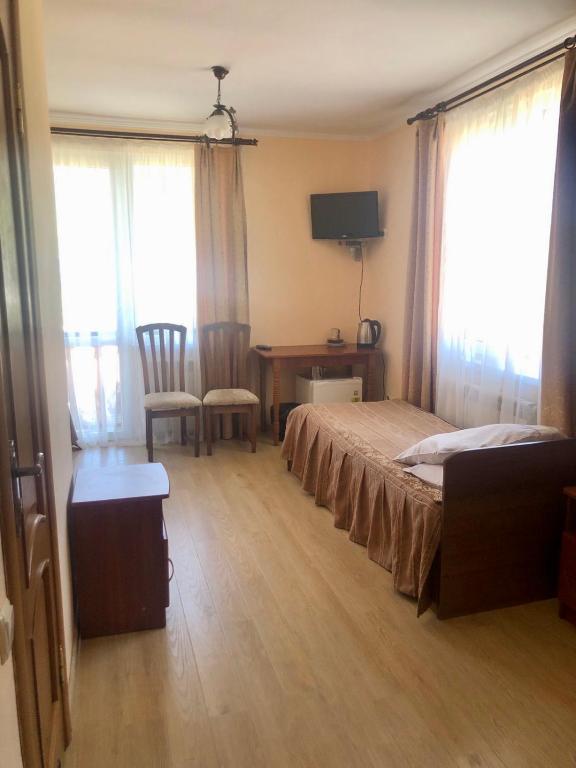 Вілла Ксенія - Twin Room