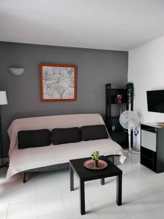 A television and/or entertainment centre at Aguazul 120
