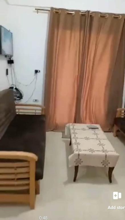 TV a/nebo společenská místnost v ubytování قرية بلولاجون راس سدر شاليه فاخر للايجار for families only