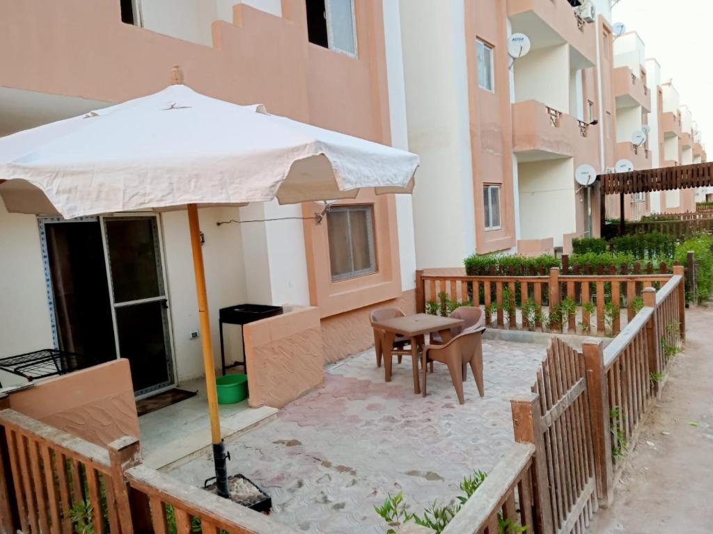 Balkón nebo terasa v ubytování قرية بلولاجون راس سدر شاليه فاخر للايجار for families only