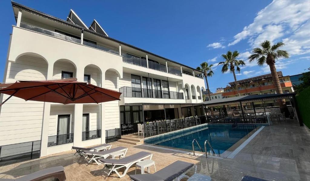 The swimming pool at or close to Jest Hotel