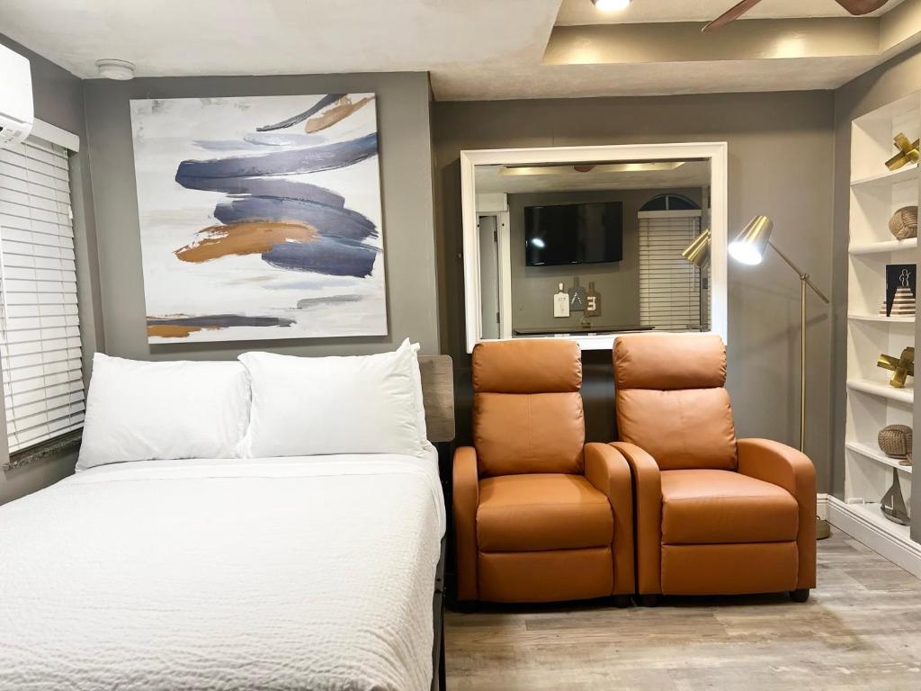 Harmonious Suites - Estudio