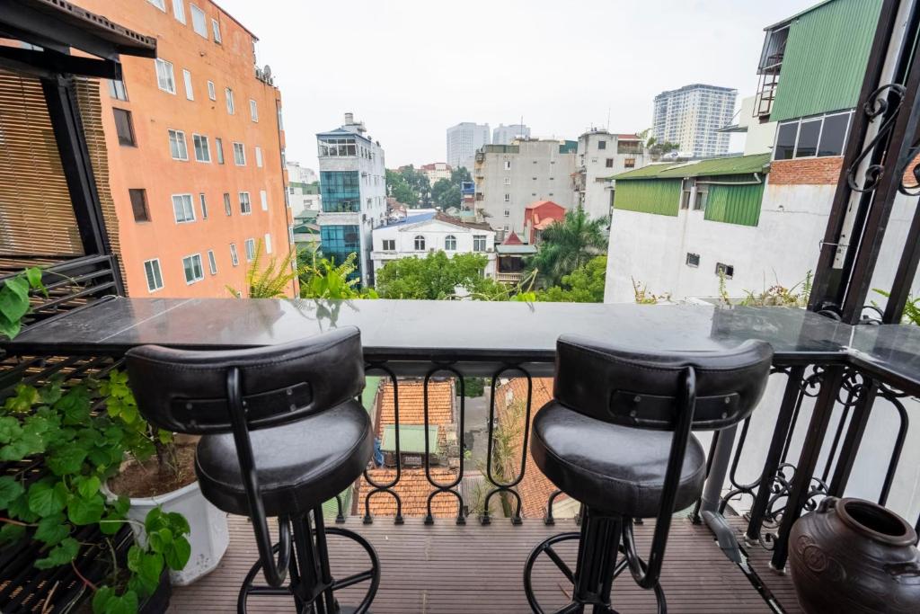 Balkón nebo terasa v ubytování Hanoi Ben's Apartment And Hotel - Pub 2