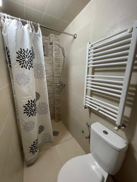 Koupelna v ubytování Jaddou Home