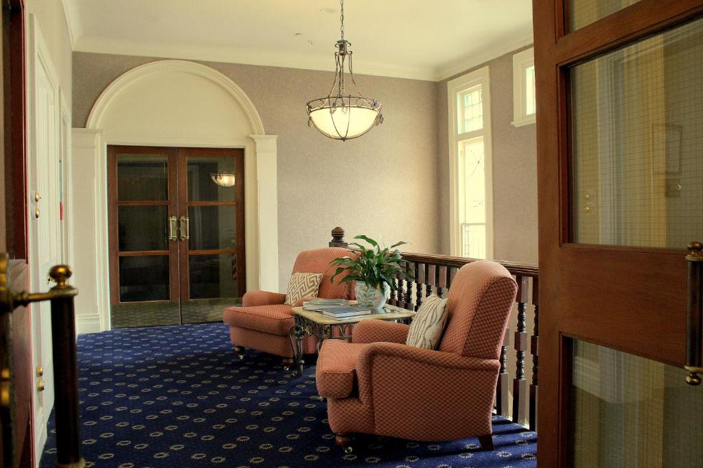 The Esplanade Hotel - Resim 18