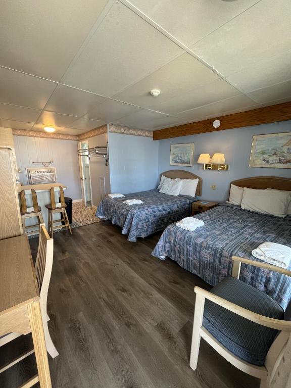Beau Rivage Motel photo