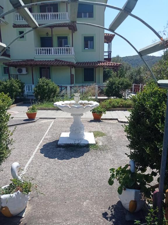 Zahrada ubytování Alexandros Rooms & Studios