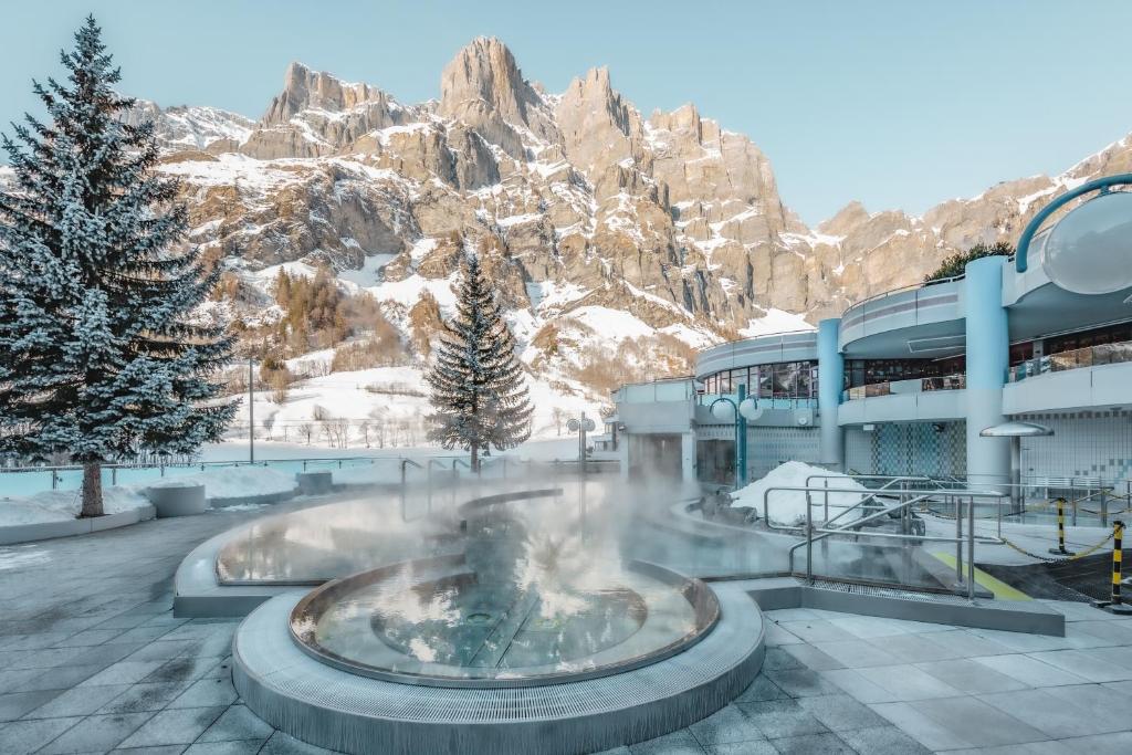 Nespecifikovaný výhled na hory nebo výhled na hory při pohledu z hotelu