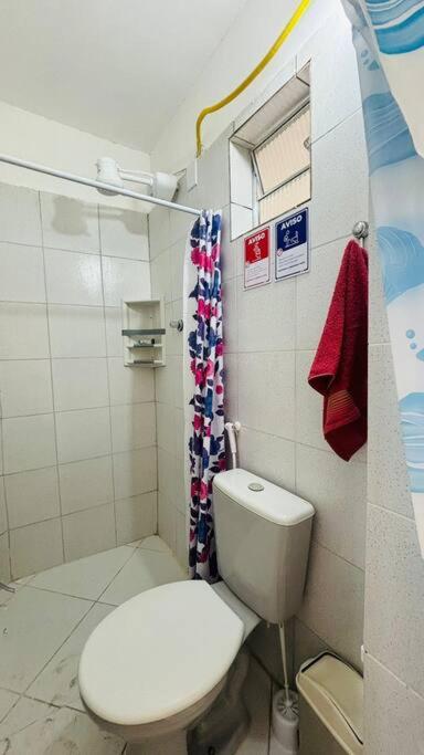 Ванна кімната в Kitnet Mobiliada itapua Vila Velha