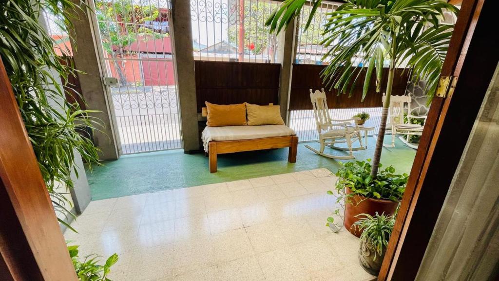 Balkón nebo terasa v ubytování Hostel El Pretal