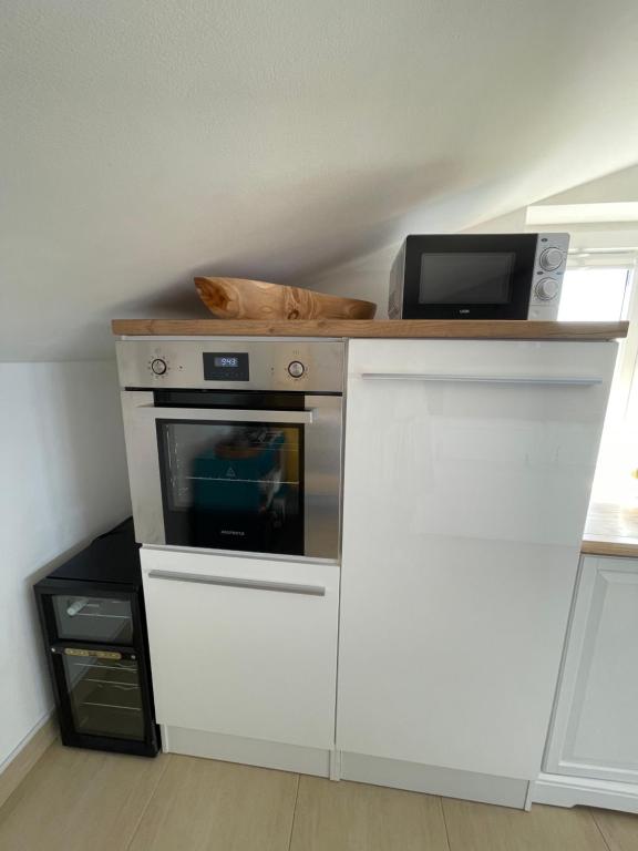 Kuchyňa alebo kuchynka v ubytovaní Villa Nordica