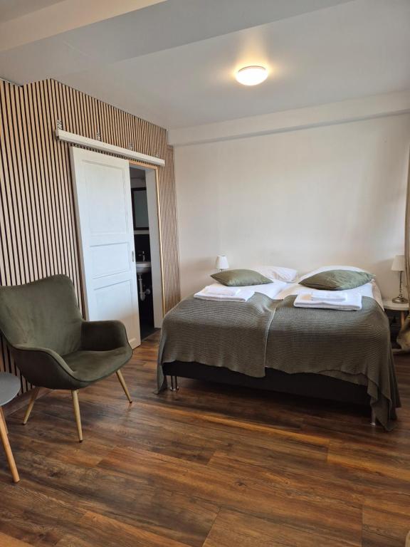 Letto o letti in una camera di Hotel Hafnarfjall