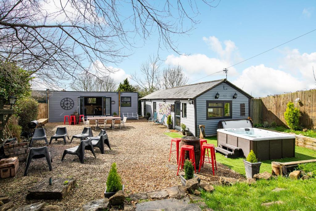 The Pine Lodge with Hot Tub and Games Room - Twee Slaapkamers Appartement