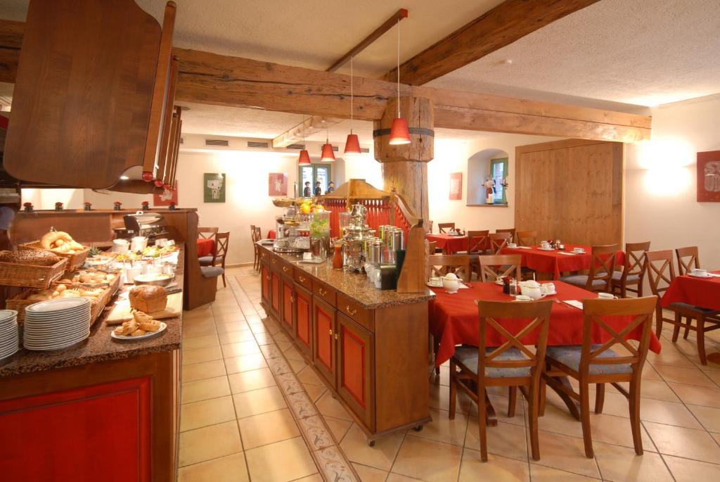 Nápoje v ubytování Hotel Saigerhütte
