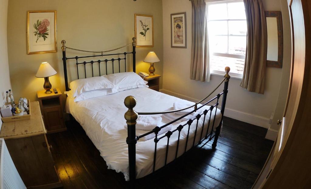 The White Hart Inn - Habitación Doble Con Baño Compartido