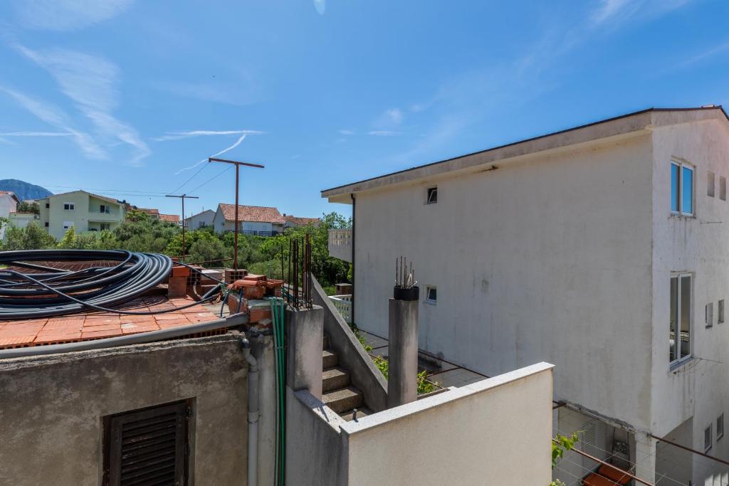 Nespecifikovaný výhled na hory nebo výhled na hory při pohledu z apartmánu