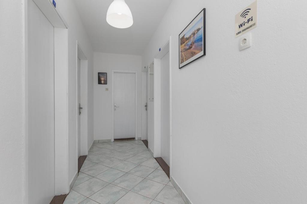 Fotografie z fotogalerie ubytování Apartments by the sea Podaca, Makarska - 515 v destinaci Podaca