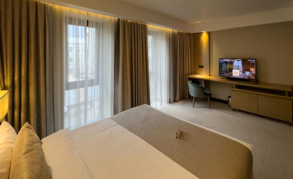 Marjan Plaza Hotel - Deluxe Suite
