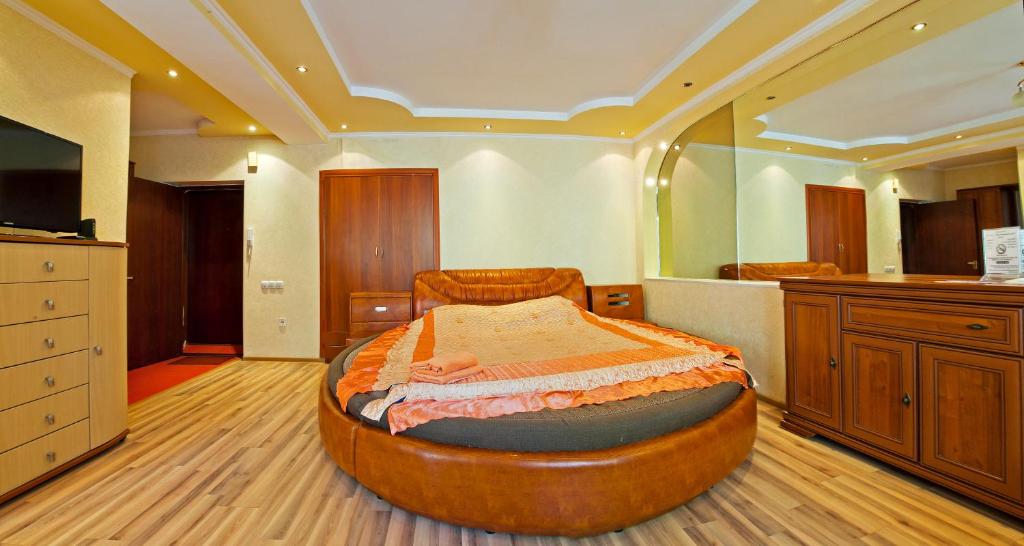 Lessor Apartments - 