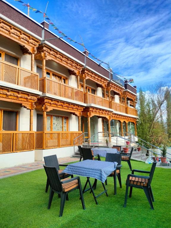 Budova, kde se hotel nachází