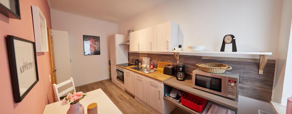 Cityhotel Bernburg - Two-Bedroom Apartment With City View - Outbuilding